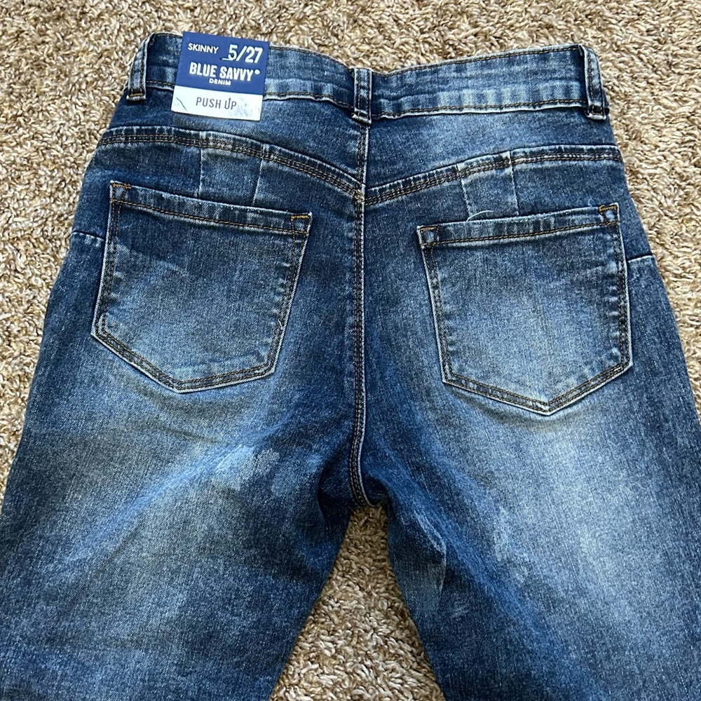 High-waisted Dark-Acid wash Skinny Jeans - Picture 3 of 8